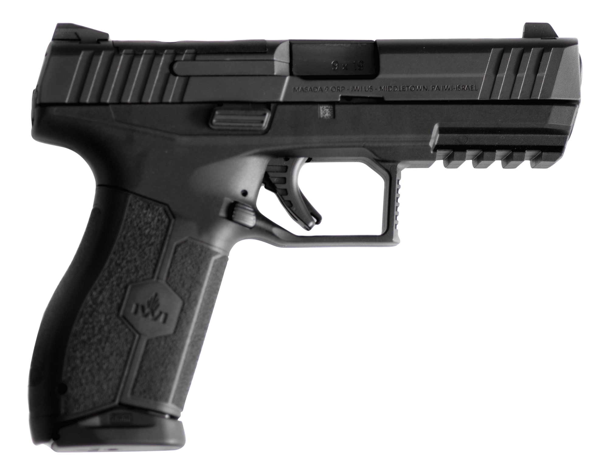 IWI uvádí na český trh pistol MASADA